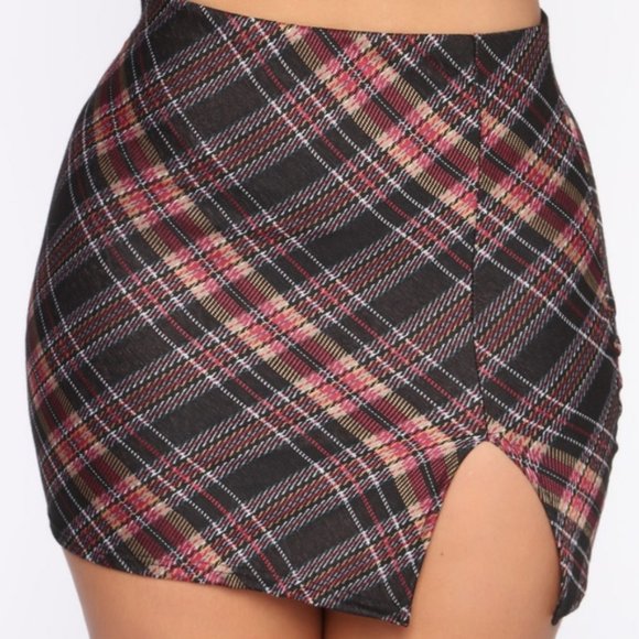 NWT Fashion Nova Kenzie Mini Skirt - Plaid - Picture 2 of 8